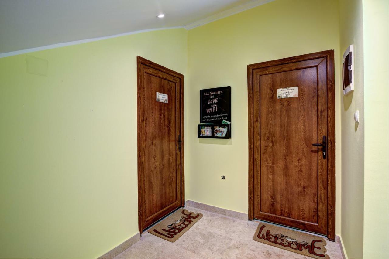 House Smolcic Lägenhet Otočac Exteriör bild