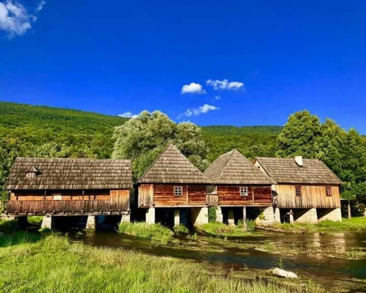 House Smolcic Lägenhet Otočac Exteriör bild